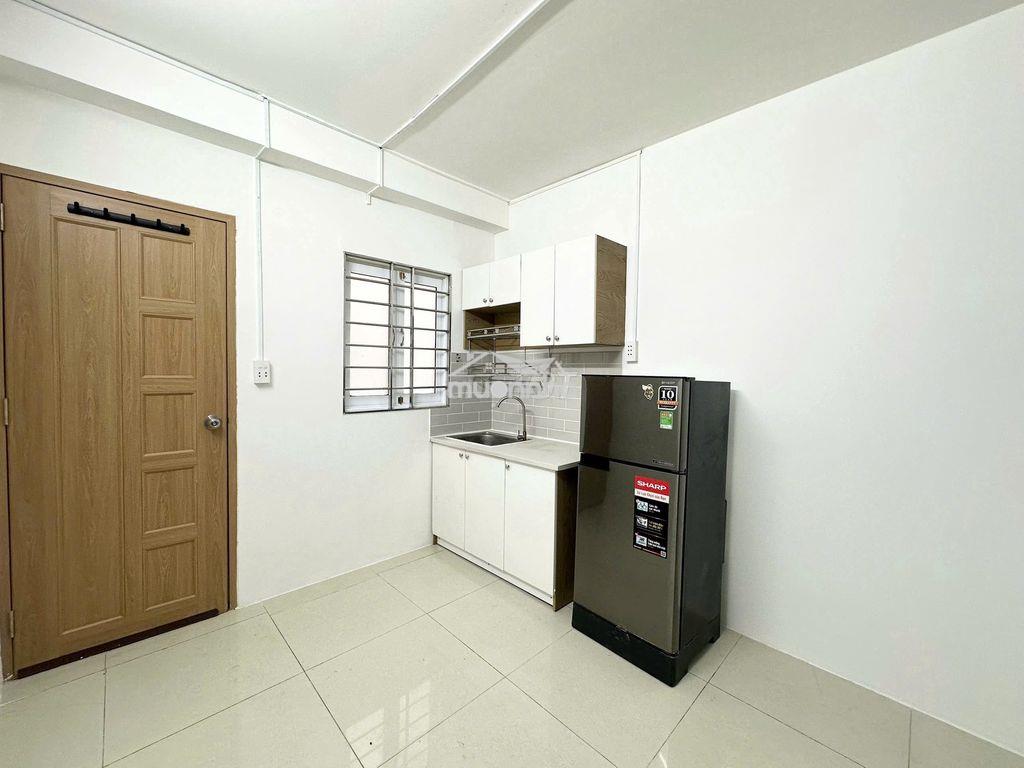 Chdv bancon full nội thất 71 hồ bá kiện q.10 (gần cv lê thị riêng) - 2