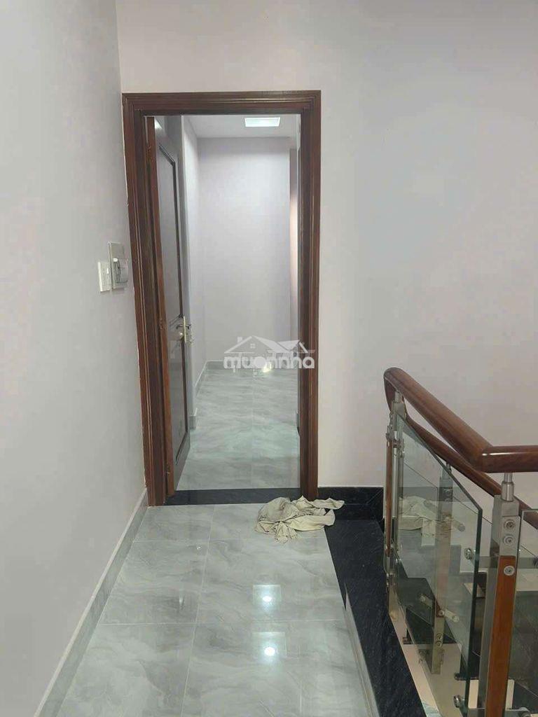 Nhà trường chinh 4 x 16m đúc 1 lầu đẹp - 2