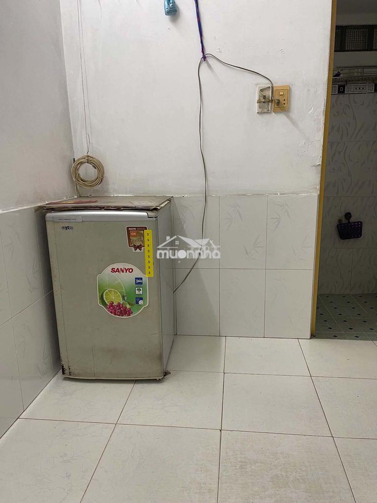 Phòng lầu đúc ngay trung tâm quận 3 cách mạng tháng - 3