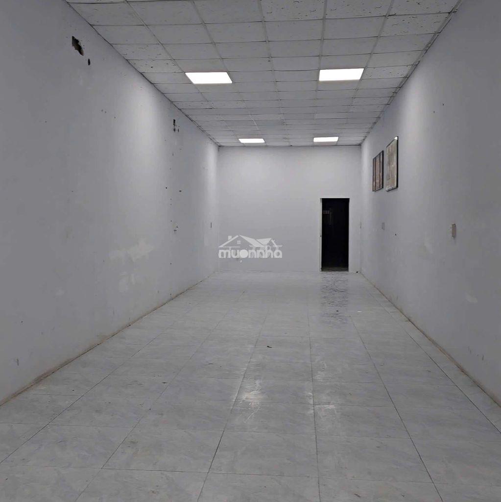 Nhà mt cho thuê nguyên căn - 2
