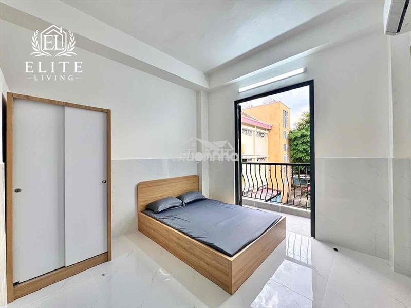 Studio ban công thoáng mát ngay cổng sau đại học văn lang cs3