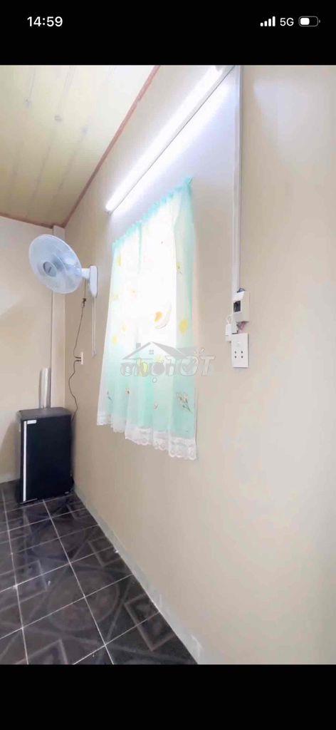 Chính chủ cho thuê phòng q.1 391 trần hưng đạo ful nt bang công 4,8tr - 2