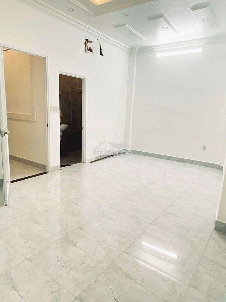 Nhà 1 trệt 1 lầu 3pn 3wc 6x10m hẻm huỳnh tấn phát quận 7 - 4