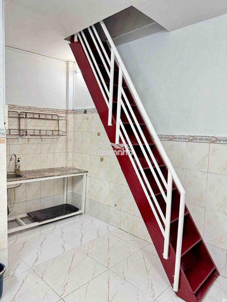 Cho thuê nhà nguyên căn tại phường tân định (q1 cũ) giá rẻ - 3