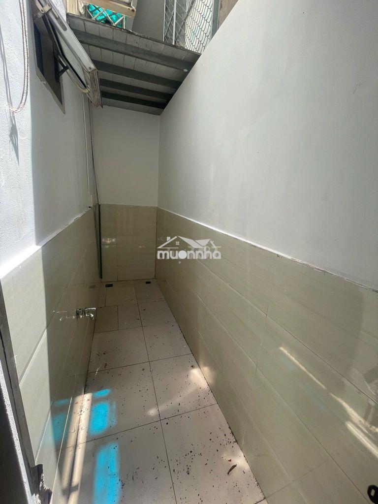 - Chdv : giáp q7 , phú mỹ hưng , lotte q7 , q4 , q1 - 4