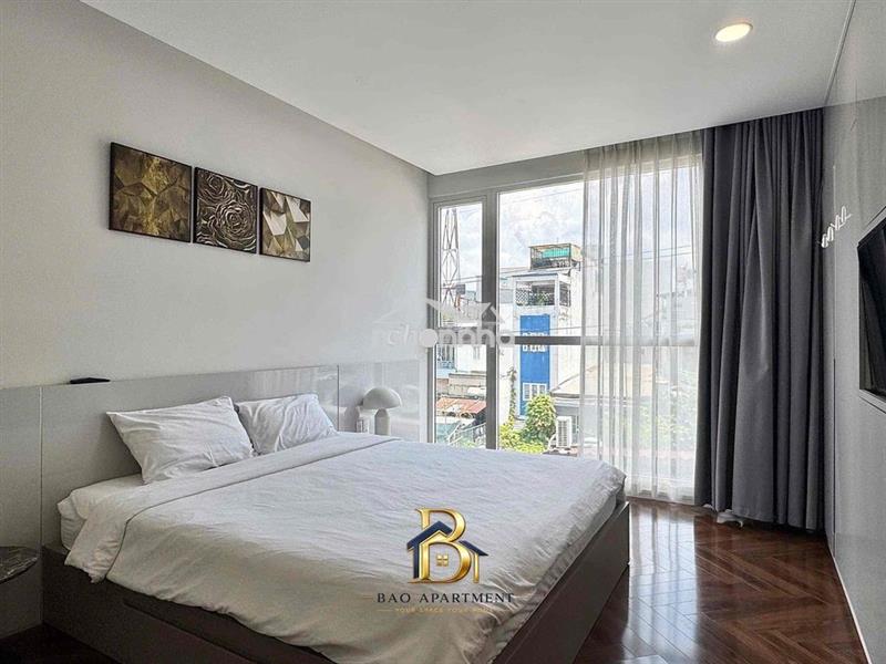 Cho thuê căn full nội thất cao cấp cửa sổ lớn hai bà trưng quận 3