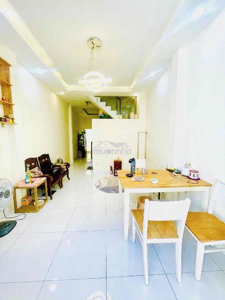 Bạch đằng_ p24_ bình thạnh_ 45m2_ 2 tầng_ giáp quận 1 - sát mặt tiền