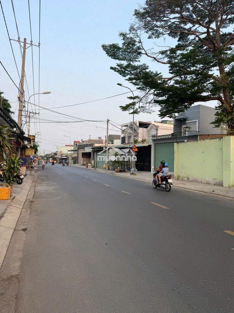 Bán xưởng dt 1200m2, măt tiền nguyễn thị thảnh gần sân banh thới tứ hm - 2