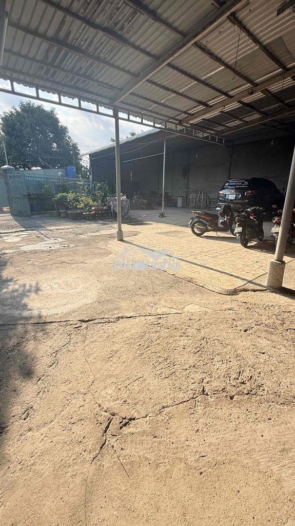 📣 Bán đất diện tích lớn .có sẵn nhà & thu nhập cho thuê • - 3