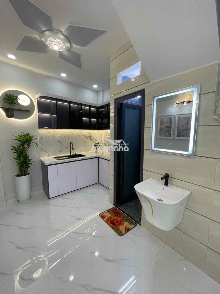 Nhà 4 tầng, 4 phòng ngủ, ngay cầu vượt cây gõ, quận 6 - 3