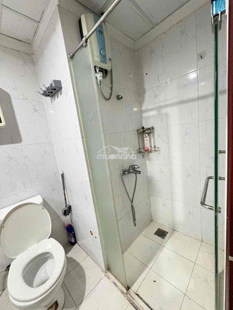 Cần cho thuê căn hộ 02 pngu block a1 -24.7 hướng đông. giá thuê 08 tri