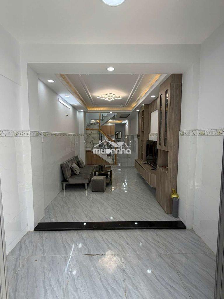 Nhà cần cho thuê full nội thất . 