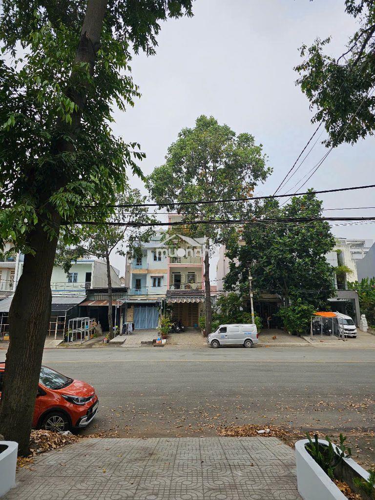 Bán nhà mặt tiền đường rộng 33m - 2