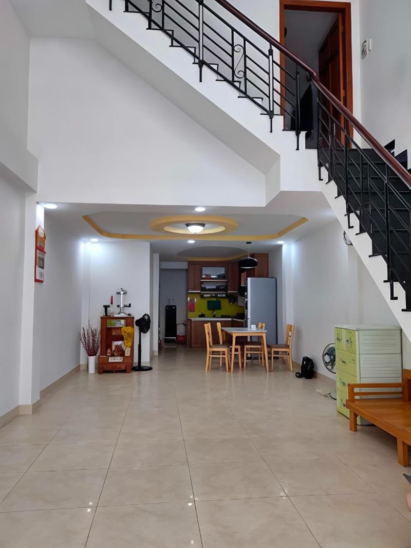 Bán nhà nguyễn văn công 66m2 4 tầng gần sân bay - 3