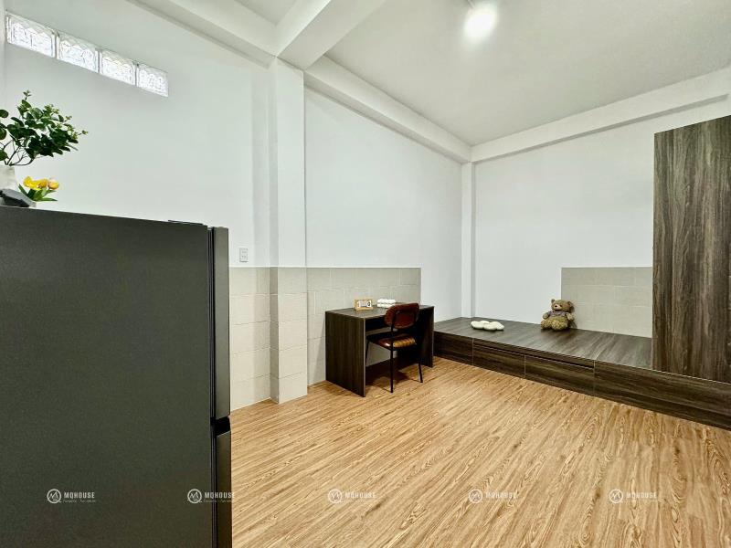 Cho thuê chdv full nội thất ở âu cơ giao lạc long quân