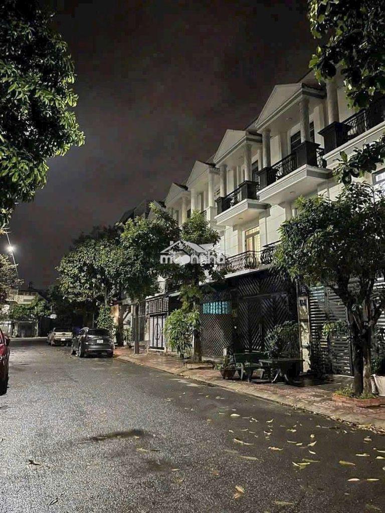 Cho thuê nhà 2 lầu 1 trệt 4pn 4wc khu đô thị phúc đạt phú lợi