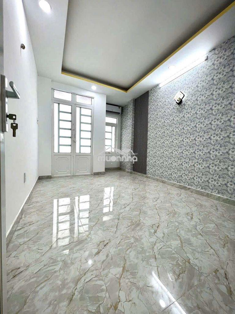 Cho thuê nhà đẹp fhunl nội thất y hình  - 4