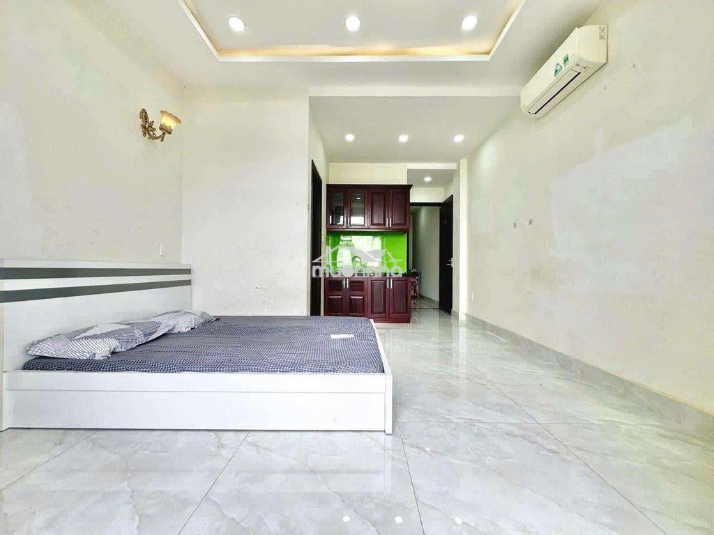Căn hộ studio 40m2 ban công full nội thất tòa nhà thang máy - 2