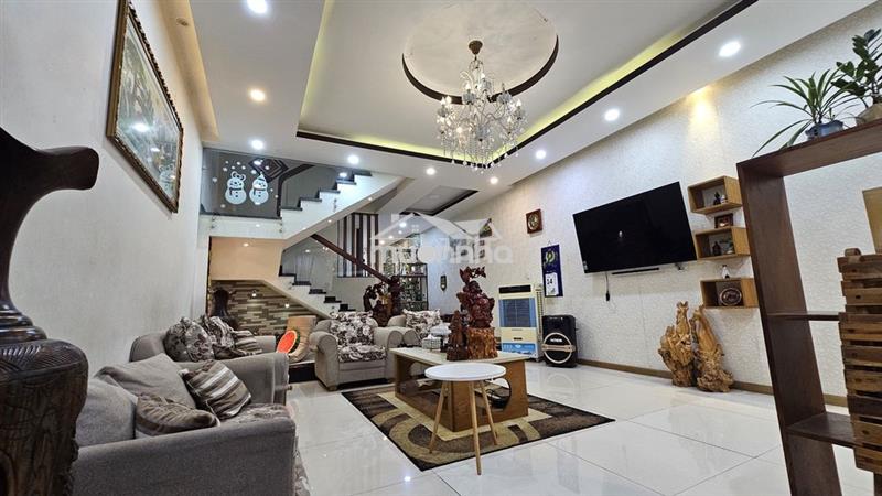 Nhà phố compound– 94,8m² – 3 tầng – sổ hồng – 14,9tỷ chính chủ