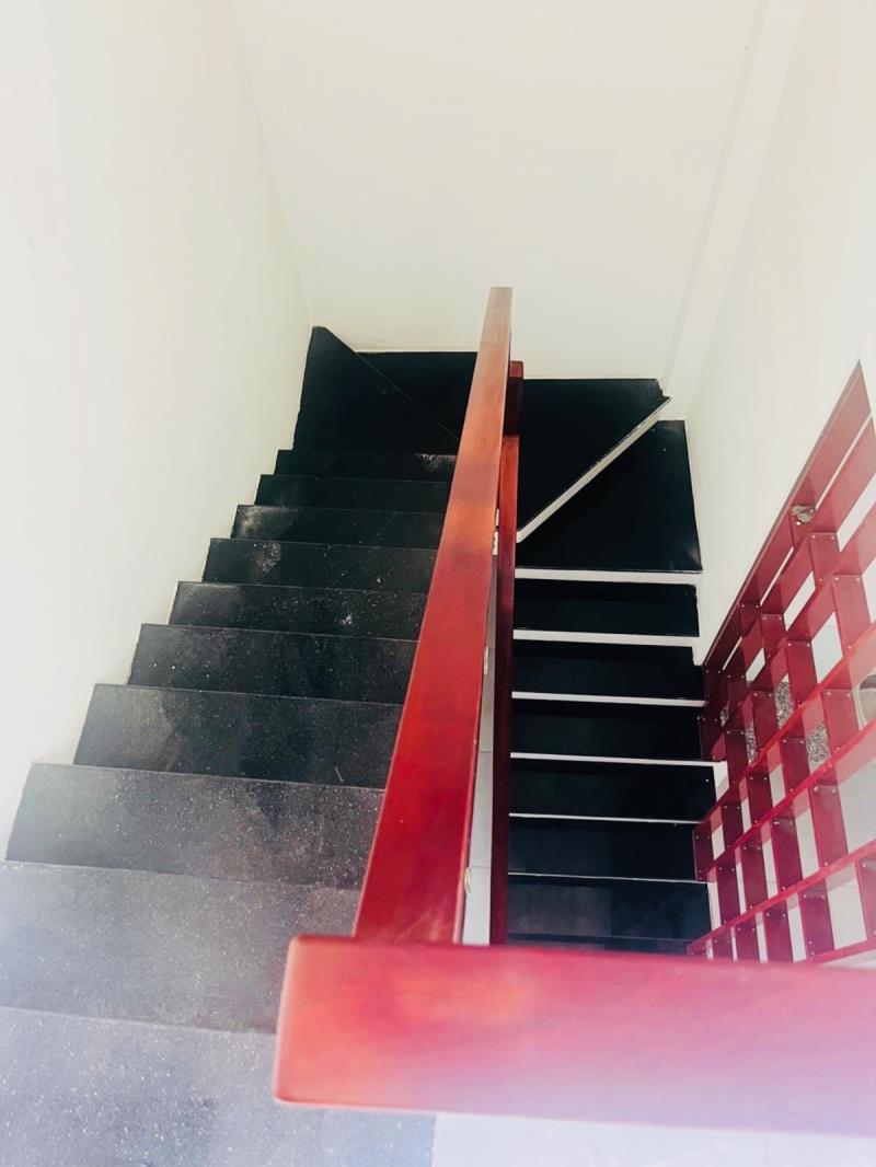 🔥 Chủ đổi nhà lớn hơn , giảm chào 650 tr– nhà 57m² – gần quốc lộ 1a - 2