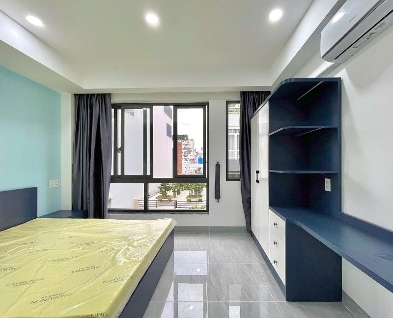 Khai trương nhà mới full nội thất - ban công - ngay ngã tư hàng xanh - cách dh hutech, uth, ngoại thương chỉ 5-10p