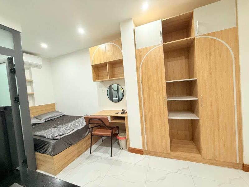 Studio cửa sổ lớn gần đh văn hiến & aeon tân phú