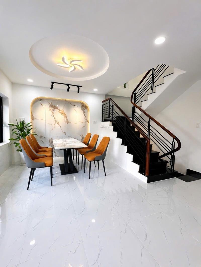 Bán nhà 3 tầng mới đẹp, gần lê văn quới bình tân, giá 6,5 tỷ