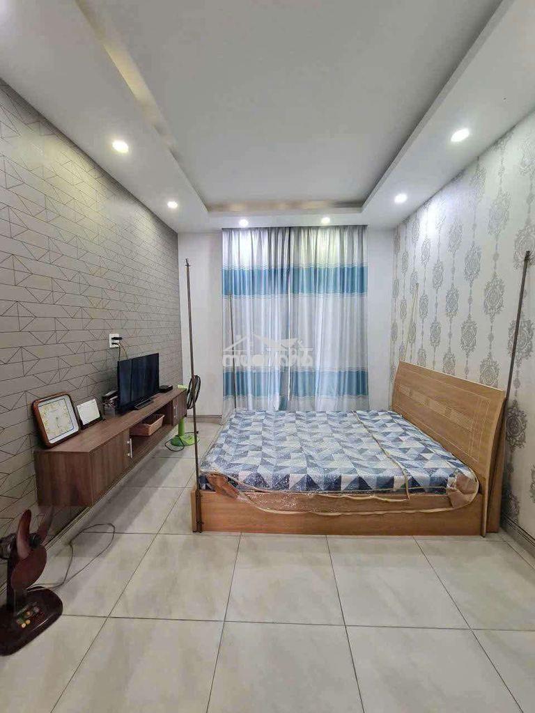 Cho thuê nhà mega village khang điền, 3 tầng, 3 pn, giá 13.5tr - 4