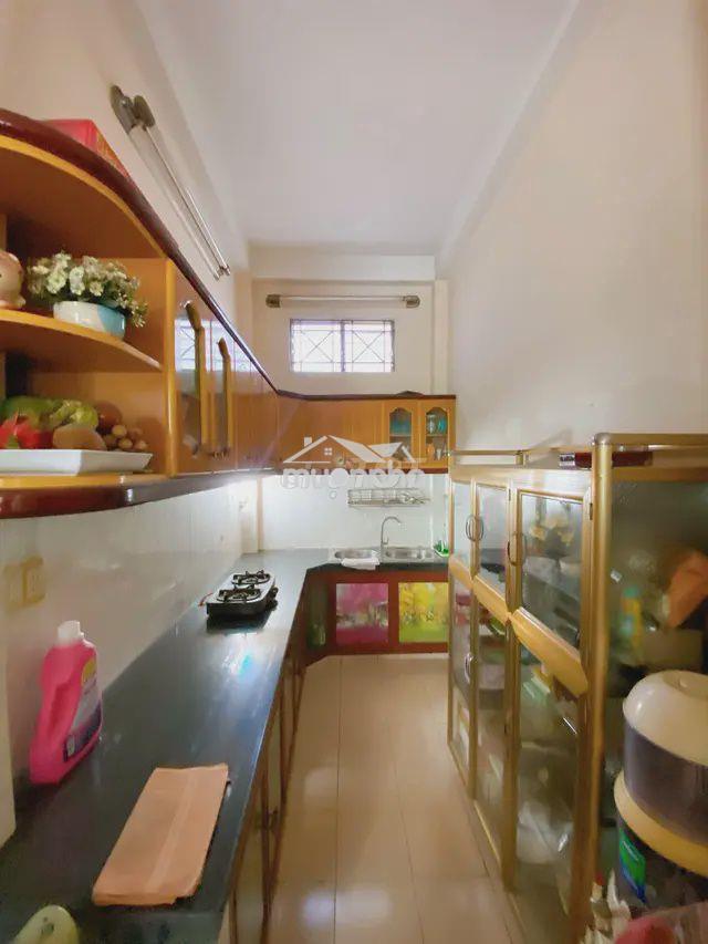 Bán nhà giá tốt..,p4, gv - 3 tầng btct- dtsd ~ 180m2. chỉ hơn 6 tỷ tl - 4