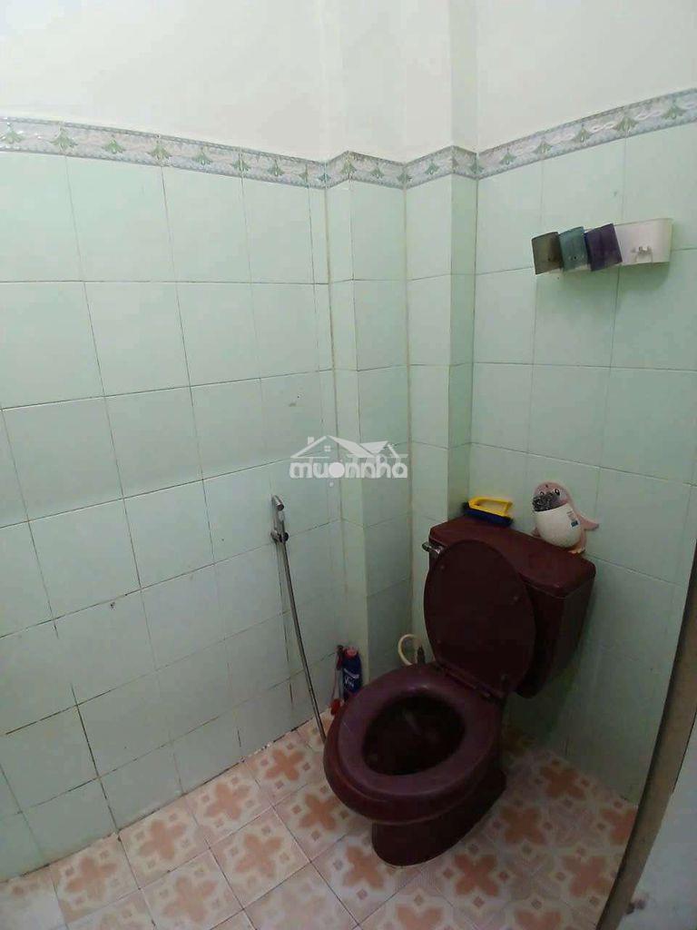 Cho thuê nhà nguyên căn hẻm tôn đản, quận 4 - 4
