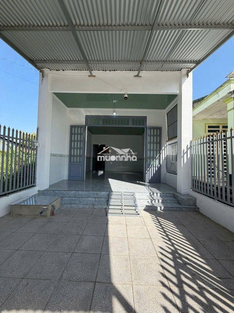Cần tiền ! bán nhà ở ngay xã phước vĩnh an  *dt: 125m2 shr giá 820tr - 2