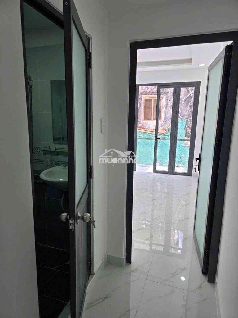 Nhà 36m, 3 tầng, khu nguyễn trãi, 6.9 tỷ