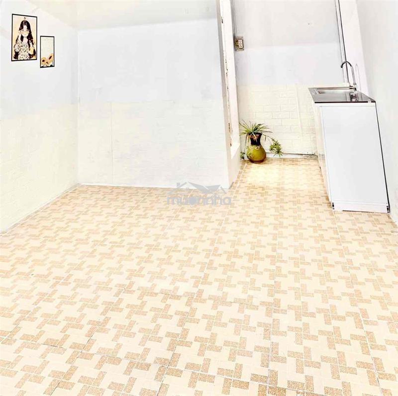 Phòng đẹp 25m2 gác cao, thoáng mát nguyễn văn công