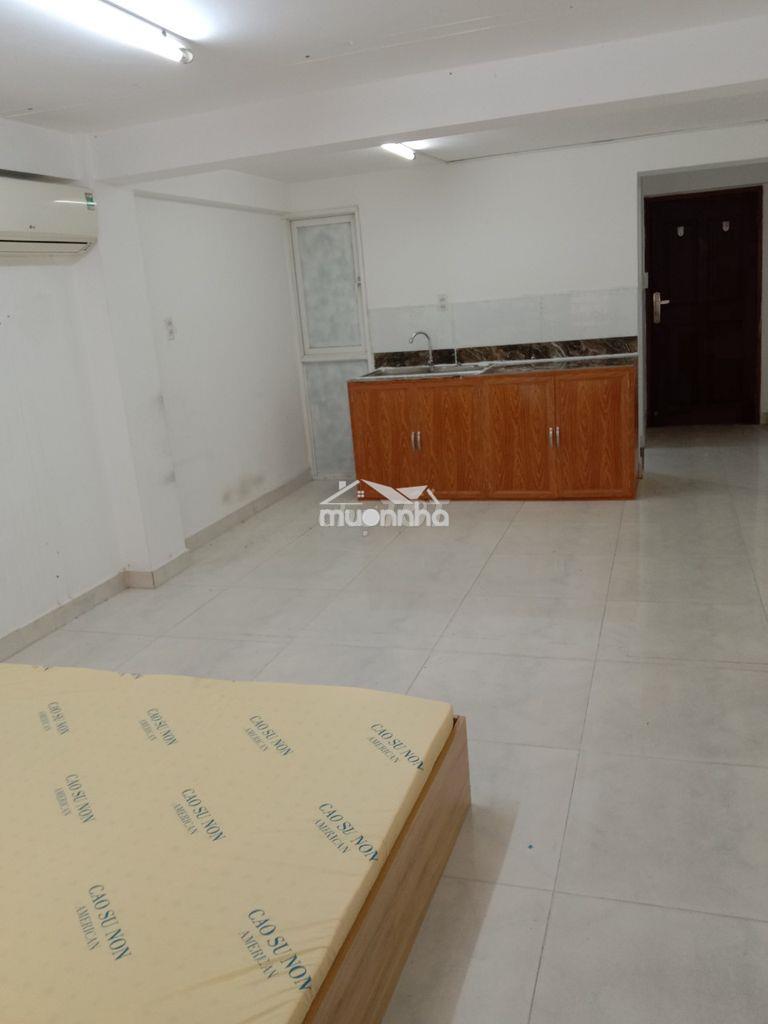 Cho thuê căn hộ dịch vụ cao cấp trung tâm quận 3 - 3