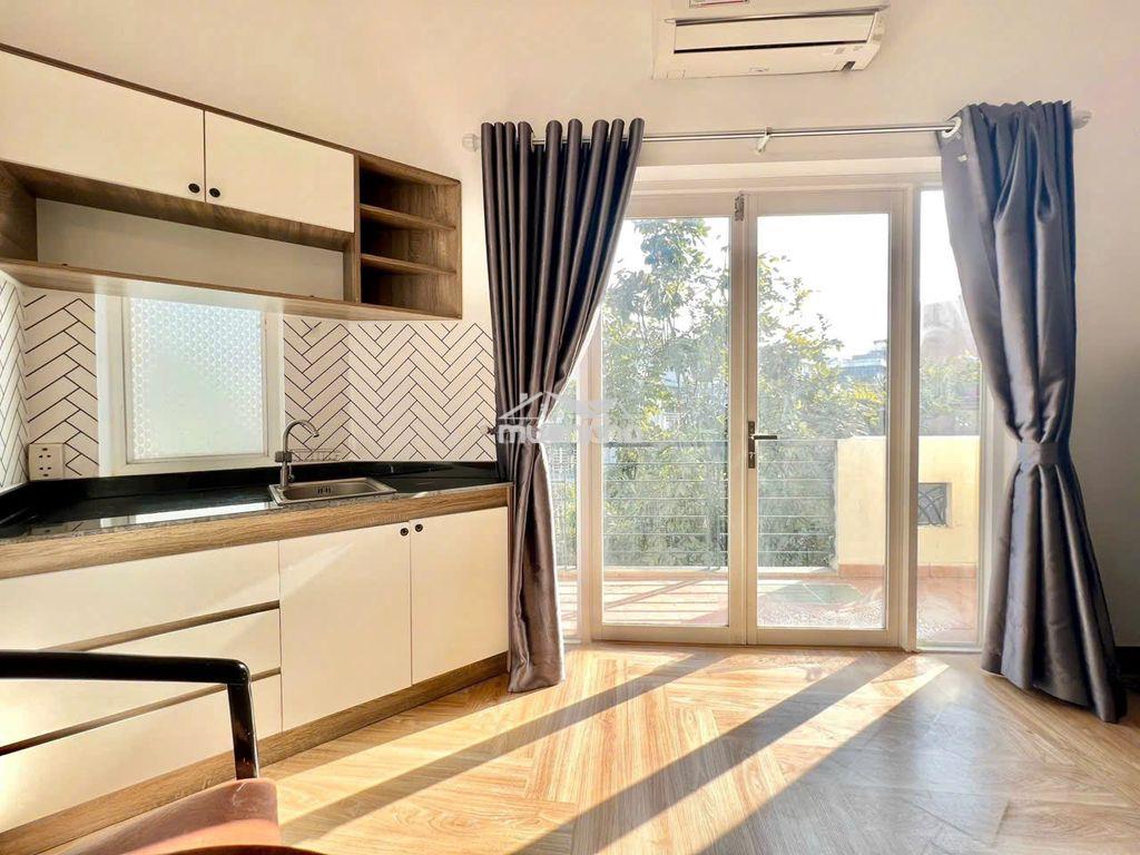 Studio ban công 30m² – full nt, gần đh văn lang, cv đặng thùy trâm - 2