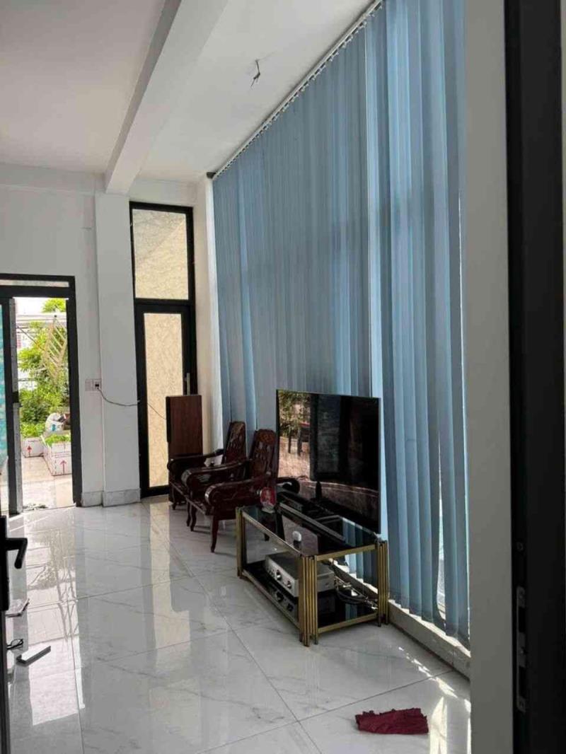Nhà 2 mặt tiền – 3 tầng – cho thuê 12tr/tháng – giảm 1 tỷ