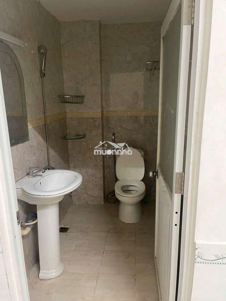 Chính chủ cho thuê phòng ban công gần học viện hàng không, sân bay - 3