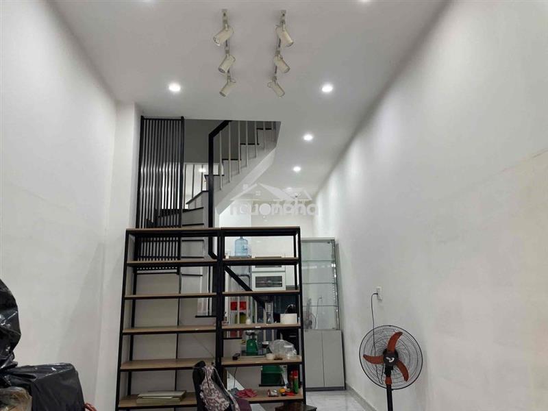 Nhà 2 phòng ngủ 3x12 trần hưng đạo. tiện kinh doanh