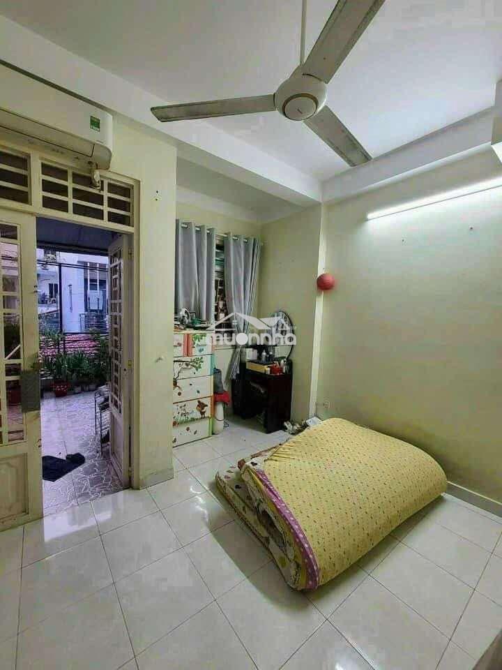 Nguyên căn 4x11 , 2pn, 2wc, hẻm xh gần cv làng hoa - 4