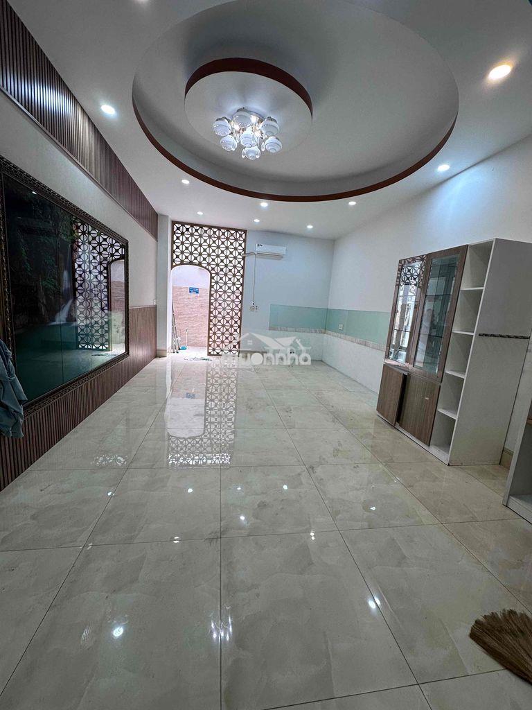 Cho thuê nhà mặt tiền đường số 32 khu tên lửa có nội thất nhà đẹp - 3
