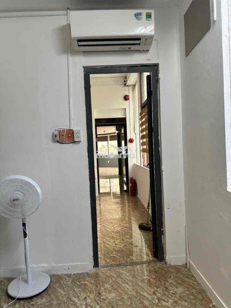 Cho thuê ktx góc 2mt cống quỳnh q1 - 4
