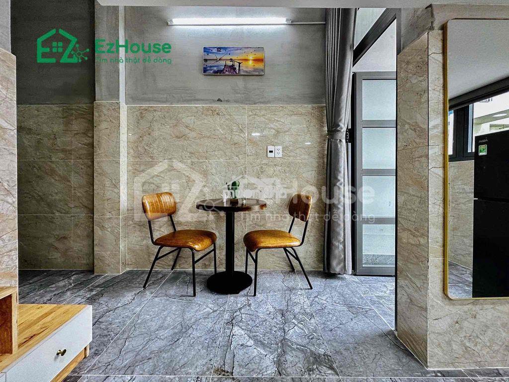 Căn hộ dạng duplex full nội thất có ban công gần vòng xoay lê đại hành - 2