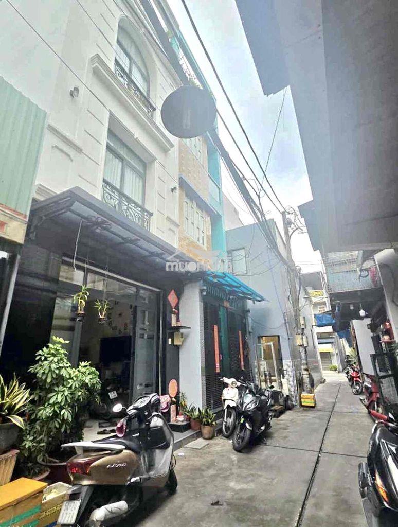 Bán nhà 3tầng btct , 72m2 , sát mặt tiền 3/2 quận 11 , hẻm thông - 2