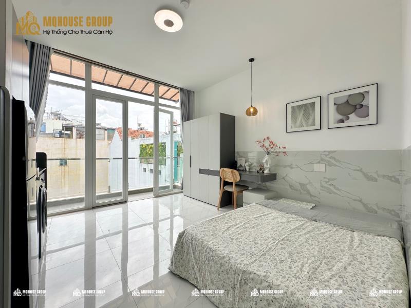 Khai trương căn hộ bancol ngay etown ch