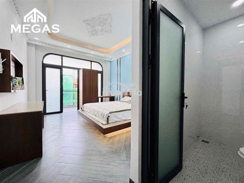Căn hộ studio cao cấp rộng 40m2 - thuận tiện qua các quận trung tâm