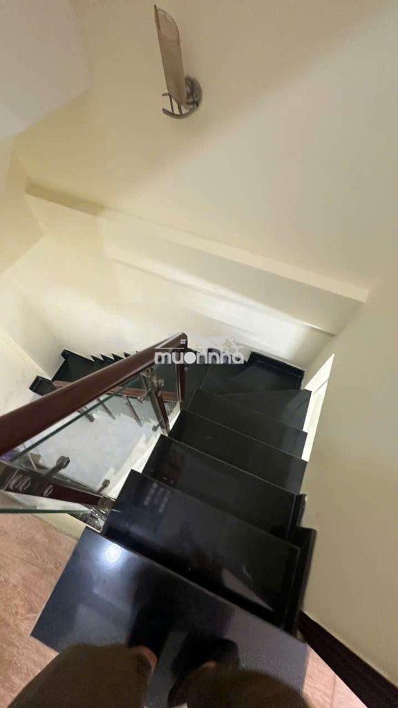 Ch thuê nhà nc tr 2 lầu st 2pn 3vs trần đình xu - 2