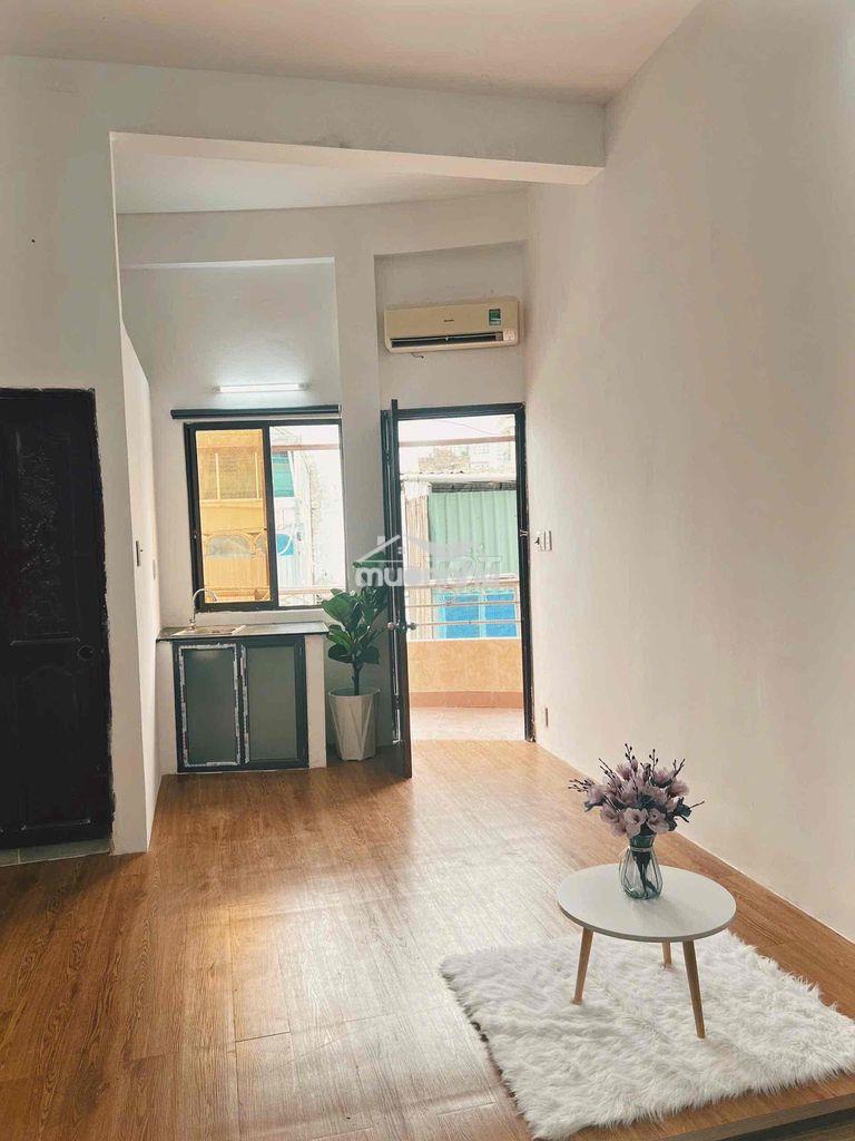 Cho thuê căn hộ studio ban công q5 gần đh kinh tế ueh, đh y dược - 4