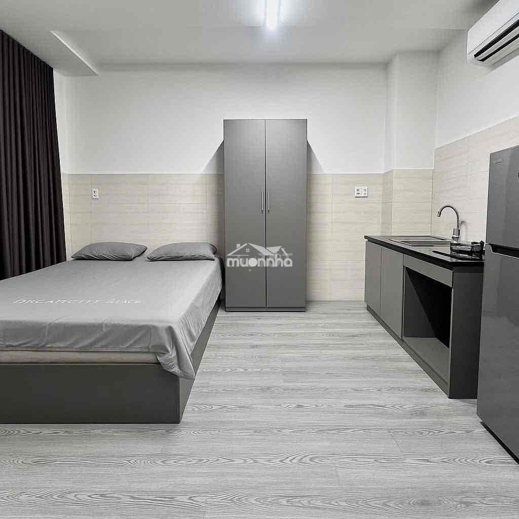 Thang máy - ban công sau full nt gần đh y dược , ueh - Ảnh 3