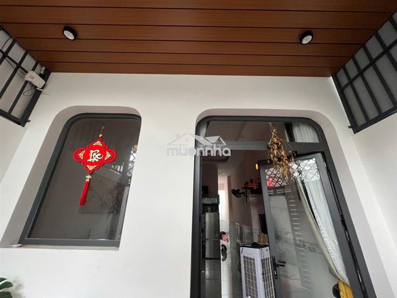 Cần bán nhà đường đồng tâm