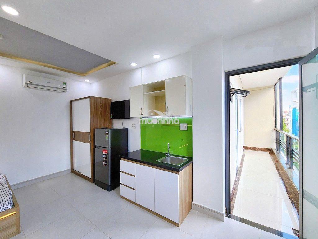 Studio ban công- thang máy- bảo vệ ngay đh bách khoa- kinh tế 5p - 3